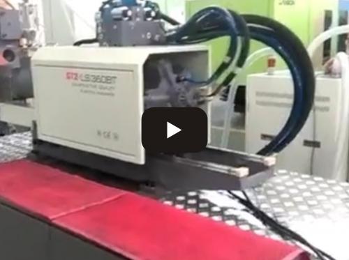 High-speed injection molding machine 360T