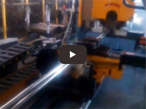 Automatic pipe cutting production line