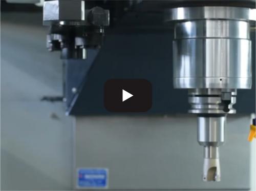 Robot and CNC machining center production line