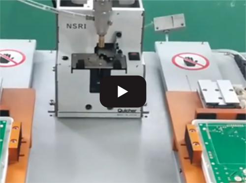 Automatic locking screw robot